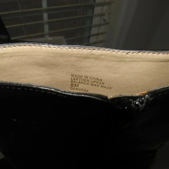 INC International Concepts Deandra Leather Ankle Booties Boots Shoes Size 8M - Picture 6 of 6